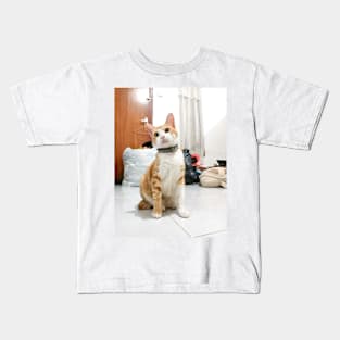 stylish cute cat renji Kids T-Shirt